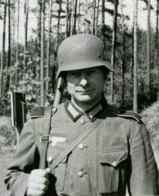 <br>um 1944