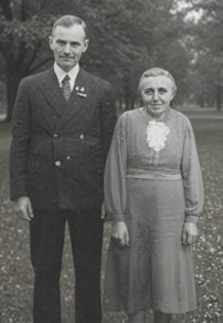 <br>um 1943
