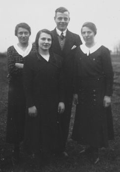 <br>um 1932