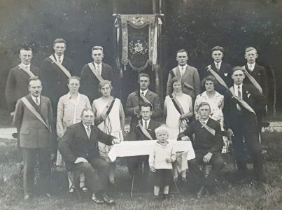 <br>um 1931