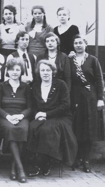 <br>um 1934