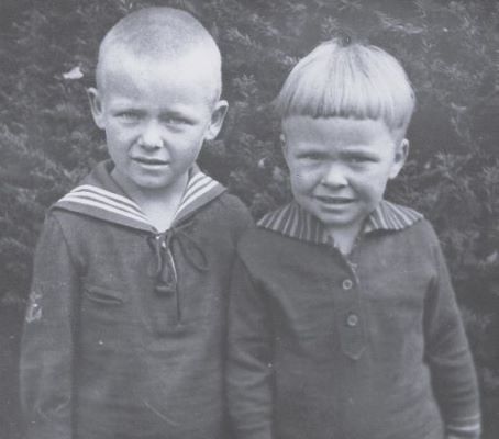 <br>um 1932