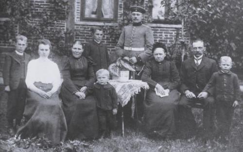 <br>um 1909