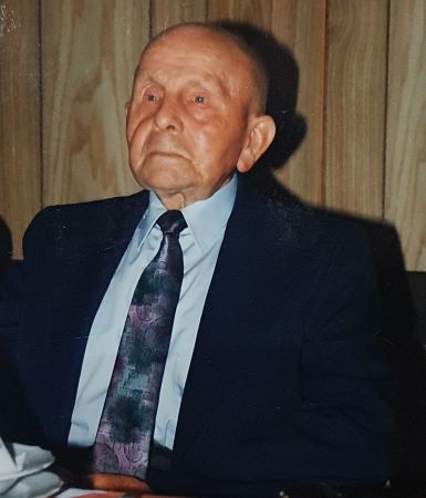 <br>um 1990
