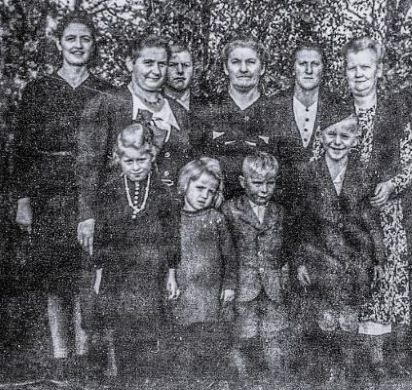 <br>um 1944