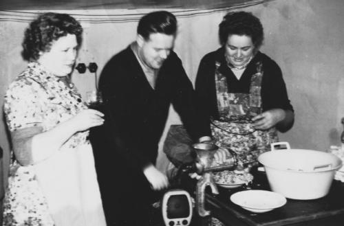 <br>um 1961