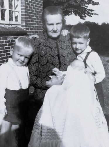 <br>1963