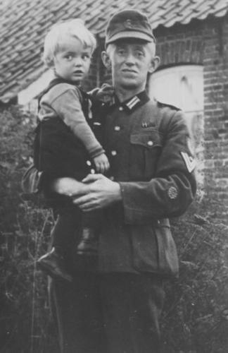 <br>um 1943