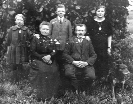<br>um 1922