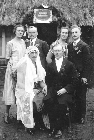 <br>um 1930