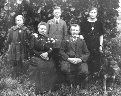 <br>um 1922