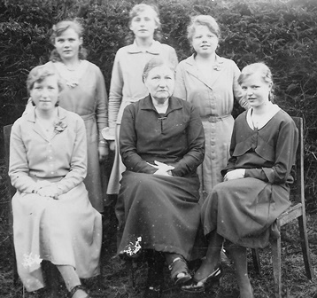 <br>um 1932