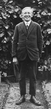 <br>um 1927
