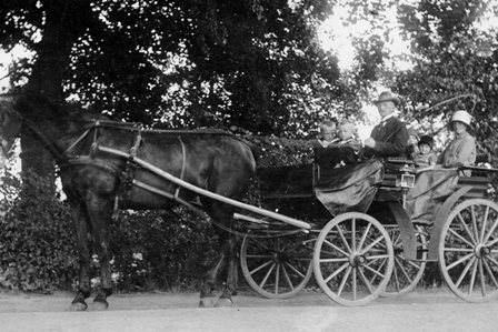 <br>um 1927