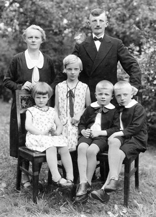 <br>um 1929