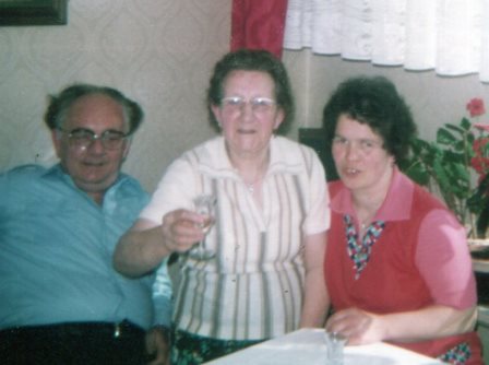 <br>April 1982
