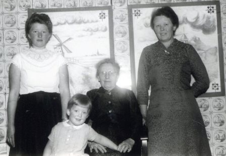 <br>um 1960