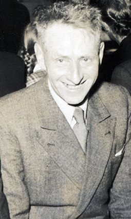 <br>um 1949