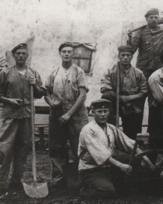<br>1920