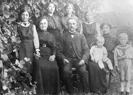 <br>um 1917